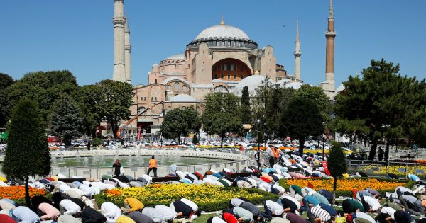 Christians Cautious As Turkey's Hagia Sophia Becomes A Mosque Again ...